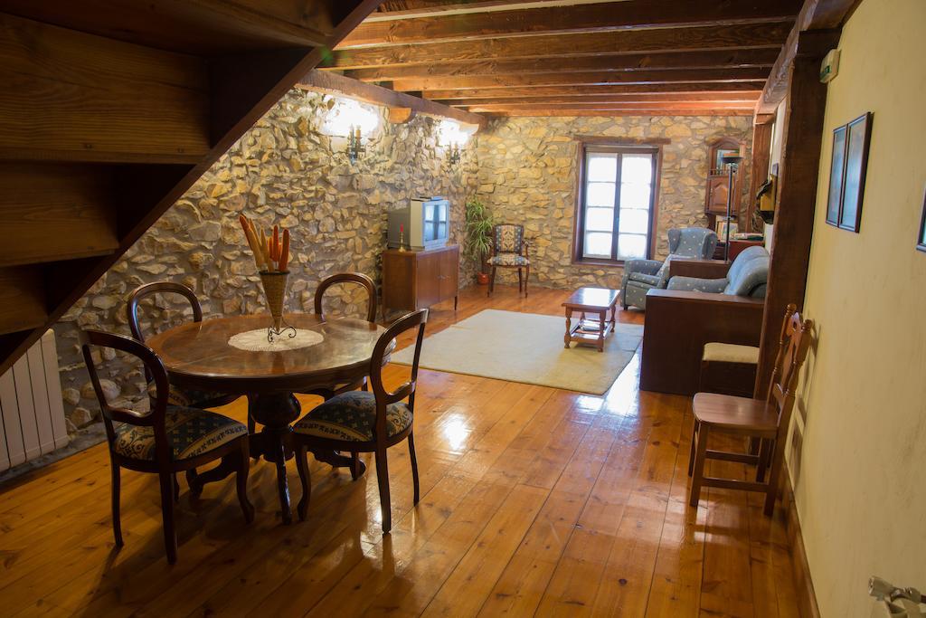 Casa Rural-Apartamentos Zelaikoa Zestoa Bagian luar foto